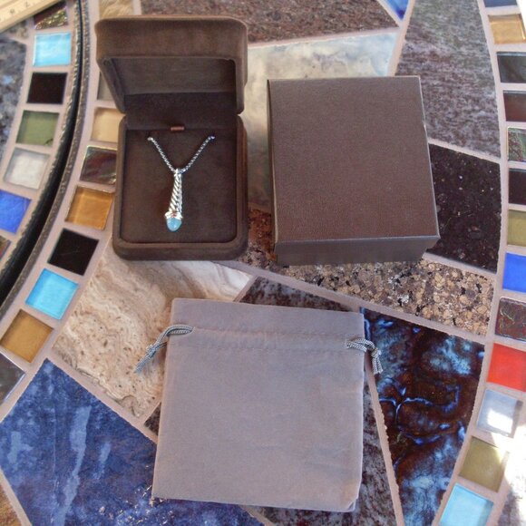 Rare & Retired David Yurman Waverly Drop Chalcedony Pendant w/Chain - 14K/925 - Picture 2 of 10